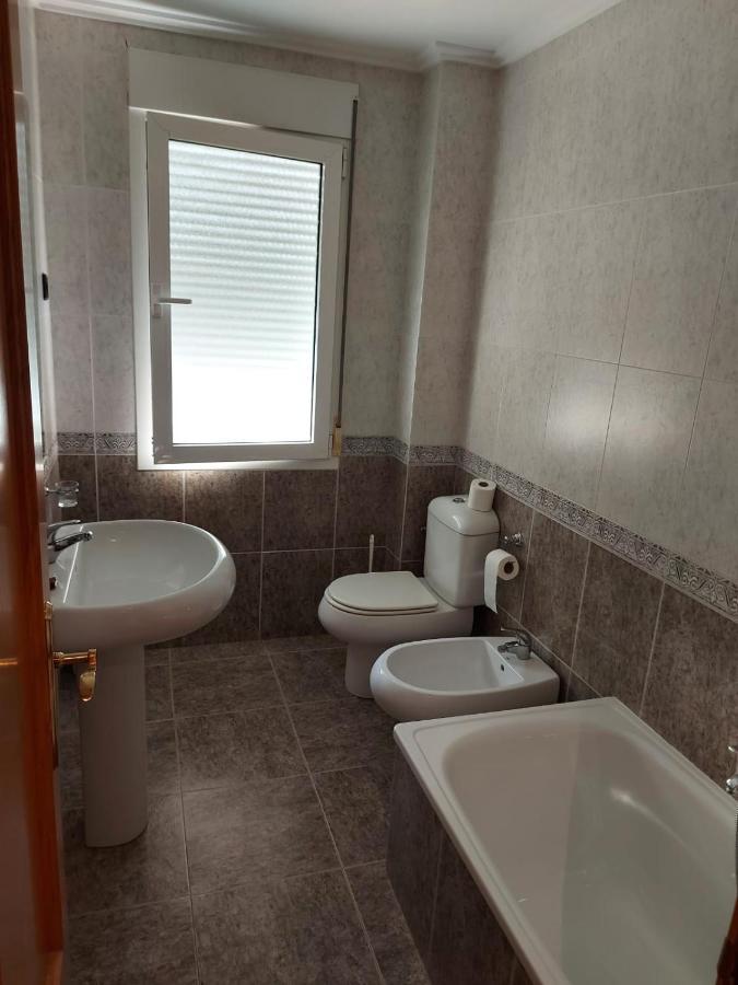 Hostal Linares Villanueva de Argaño Extérieur photo